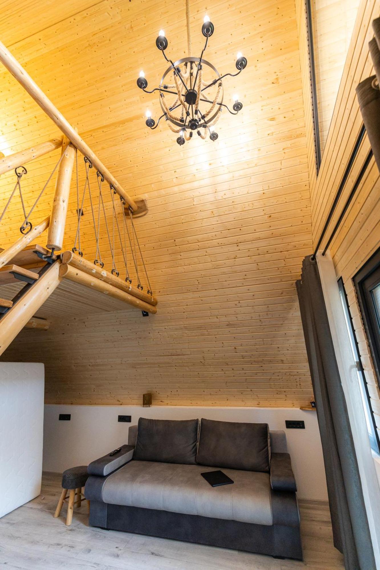 Pensiunea Casa Iulia A-Frame Martinie Ngoại thất bức ảnh